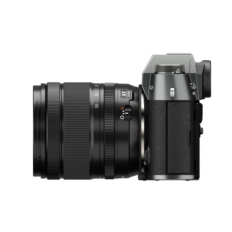 Fujifilm X-T50 Kamera mit XF16-50mm Objektiv in anthrazit grau.